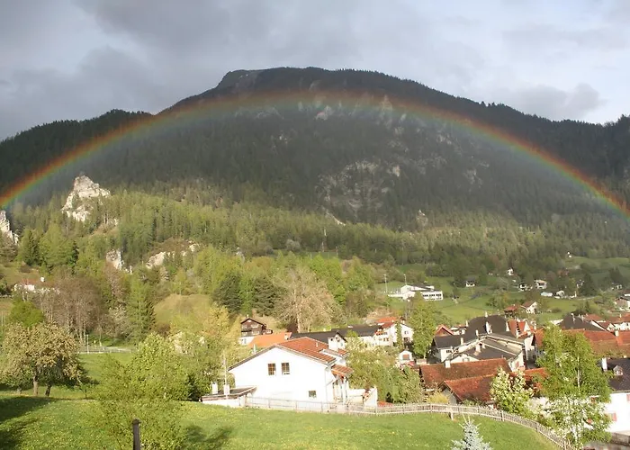 Inn Restaurant Raetia 3*